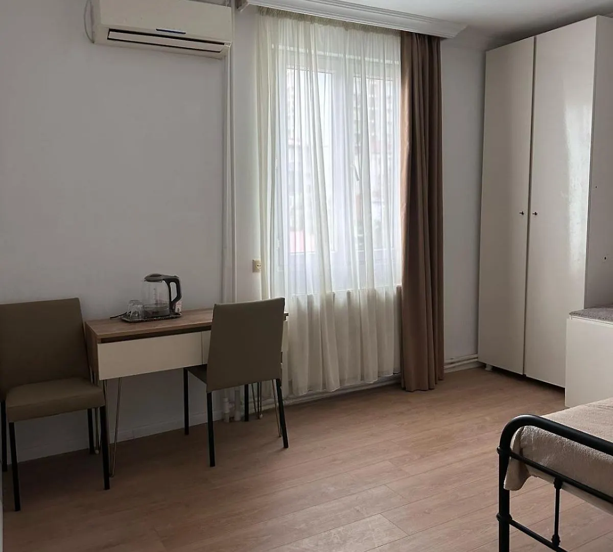 Host Hotel Batumi 0*,  Georgia