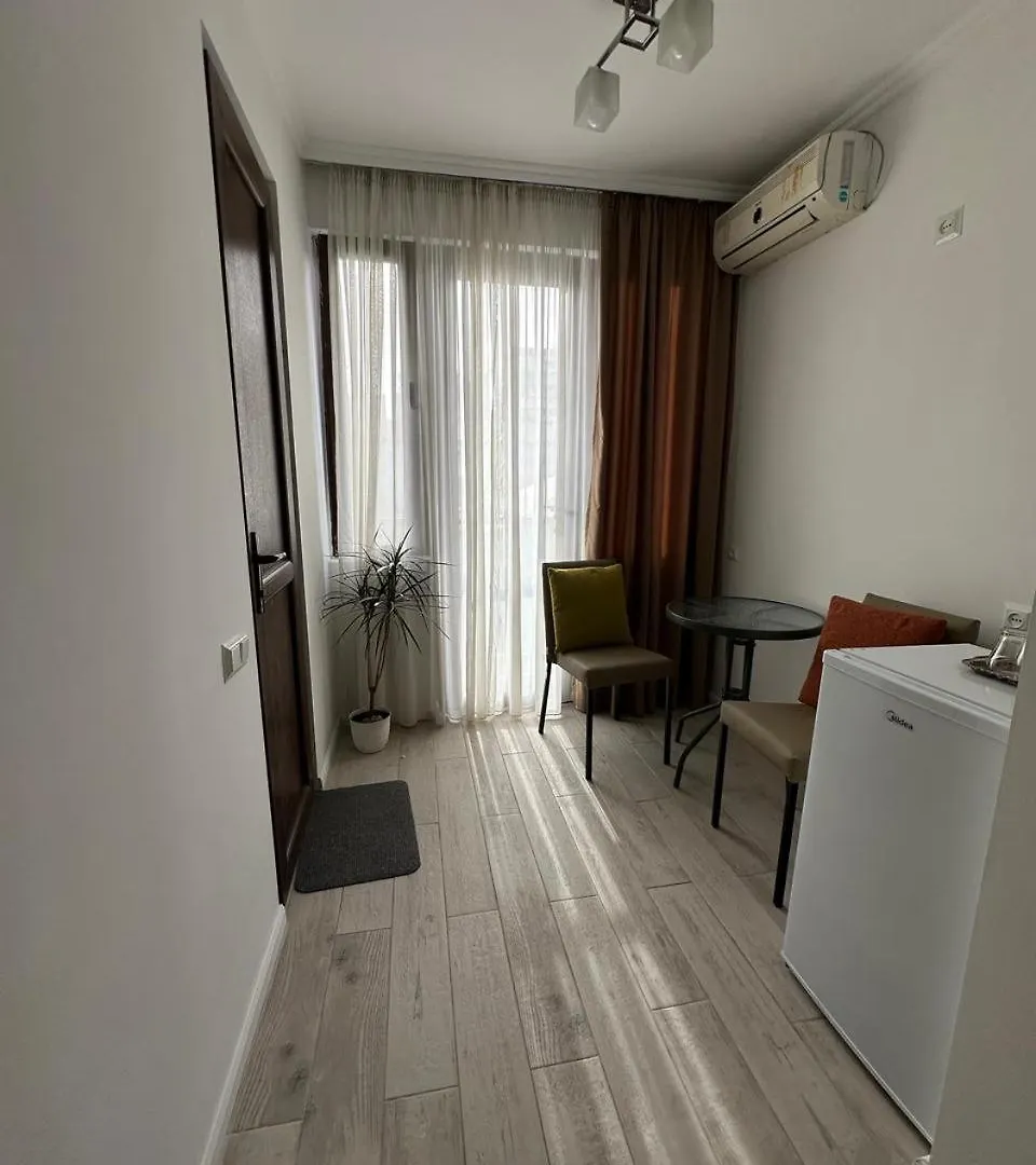 Host Hotel Batumi 0*,